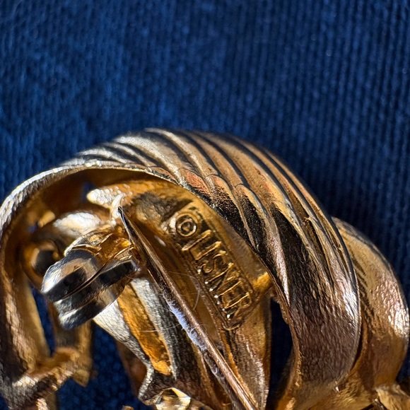 Textured Gold Leaf Brooch for Women - Classic Gold Tone - Picture 3 of 3